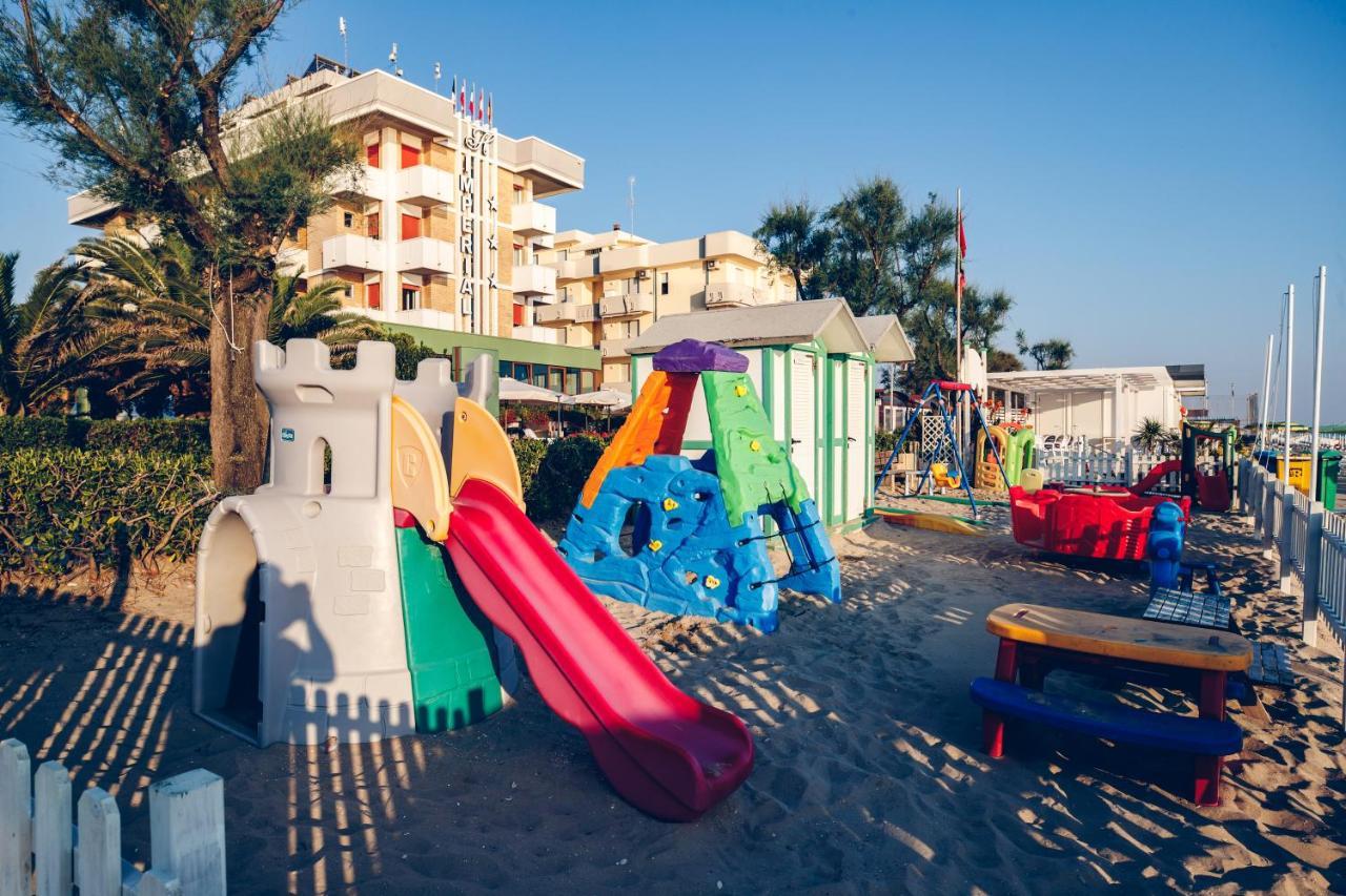 Una Hotels Imperial Beach Hotel Marotta Bagian luar foto